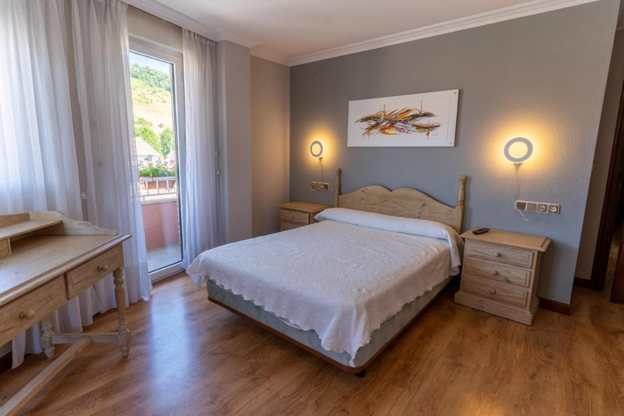 Hotel Rio Cea Puente Almuhey Eksteriør billede
