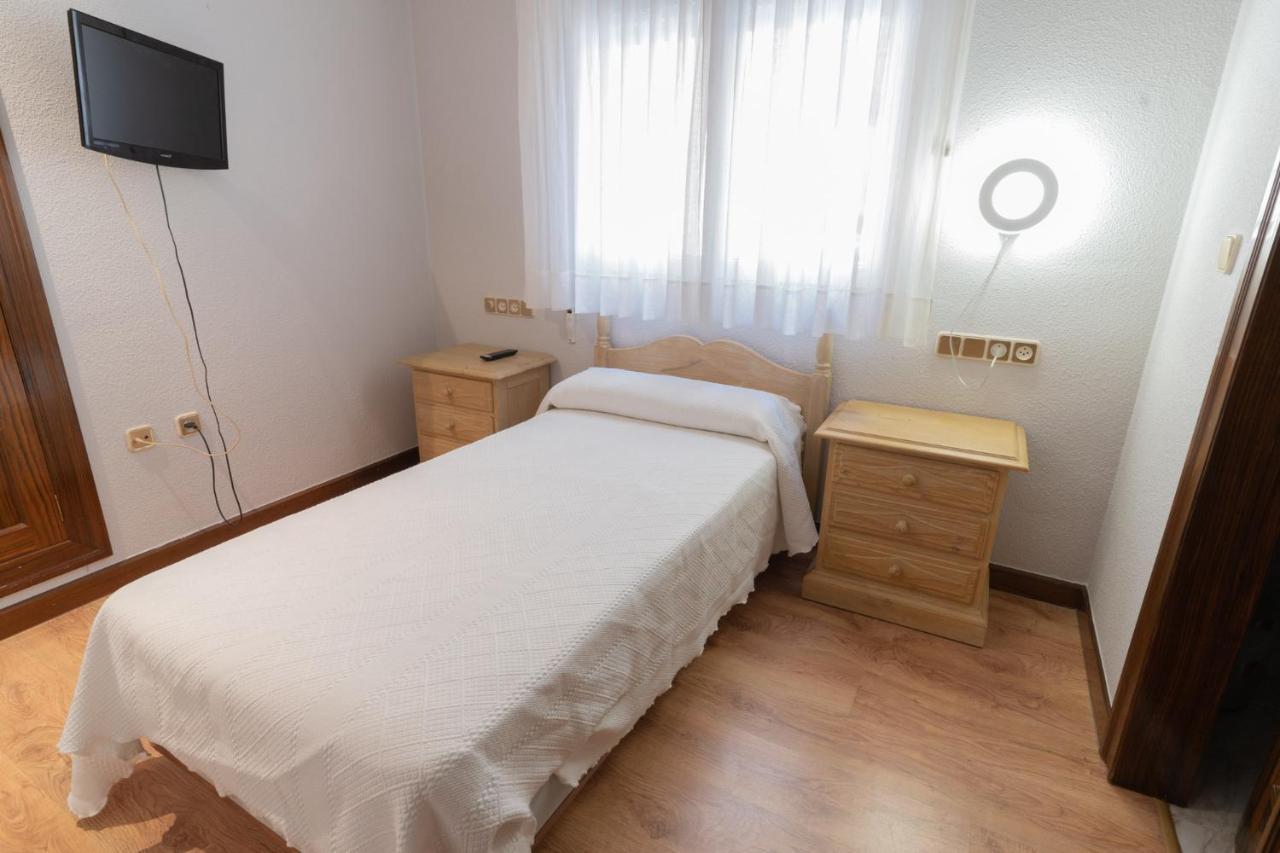 Hotel Rio Cea Puente Almuhey Eksteriør billede