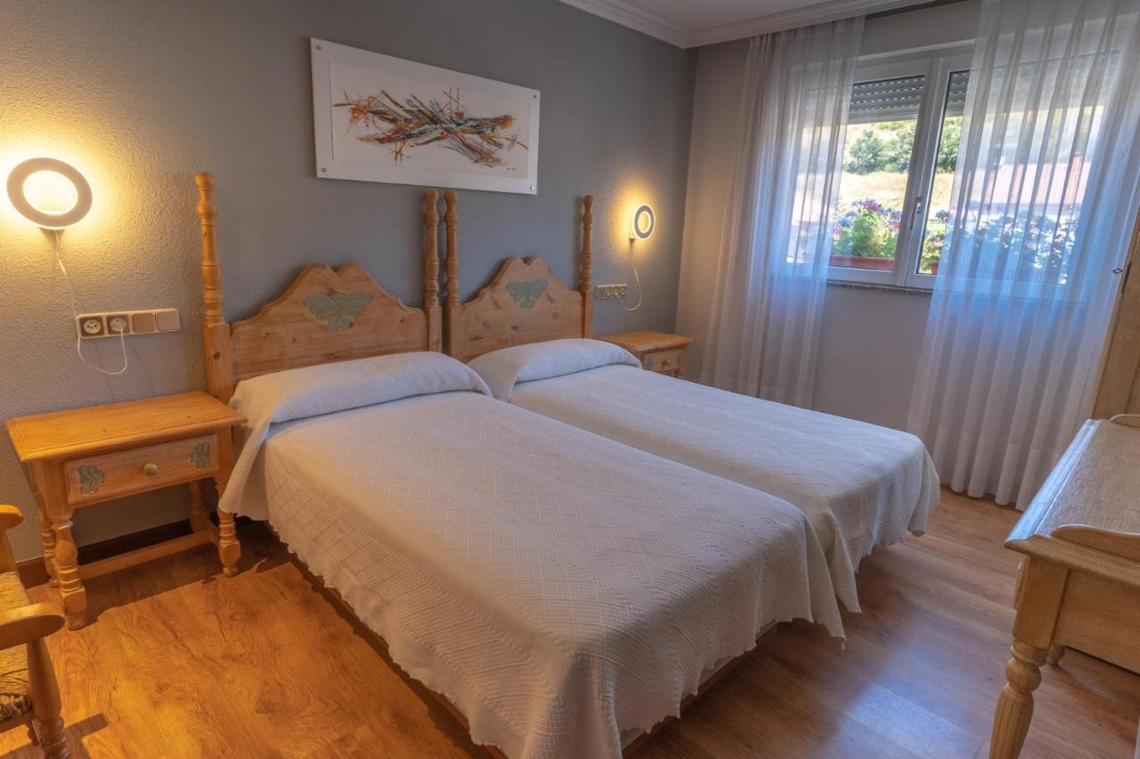 Hotel Rio Cea Puente Almuhey Eksteriør billede