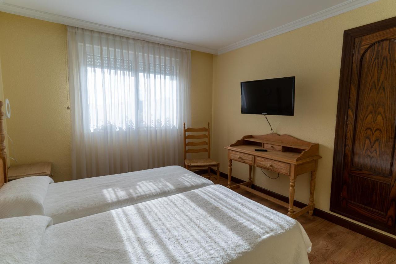 Hotel Rio Cea Puente Almuhey Eksteriør billede