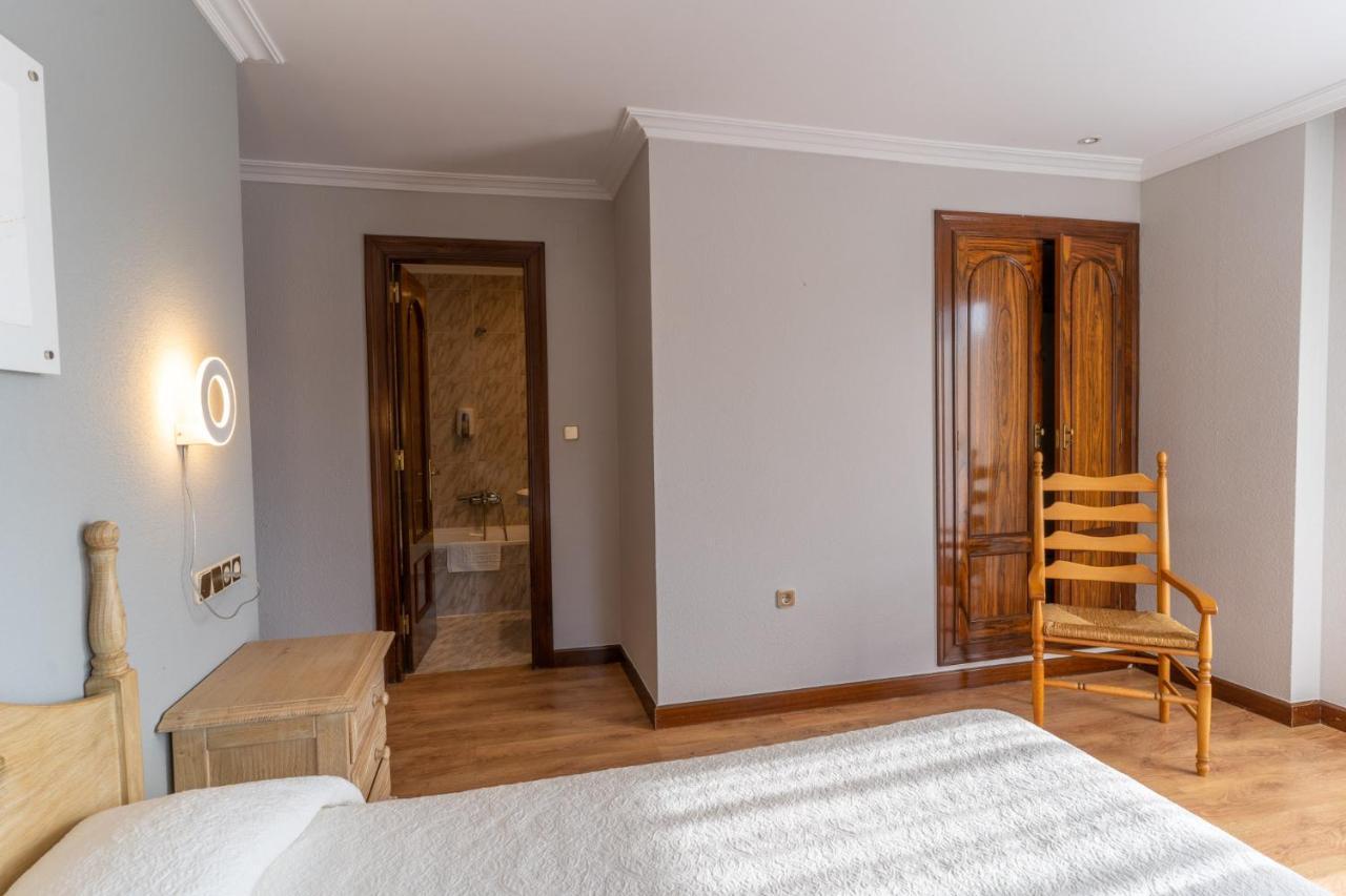 Hotel Rio Cea Puente Almuhey Eksteriør billede