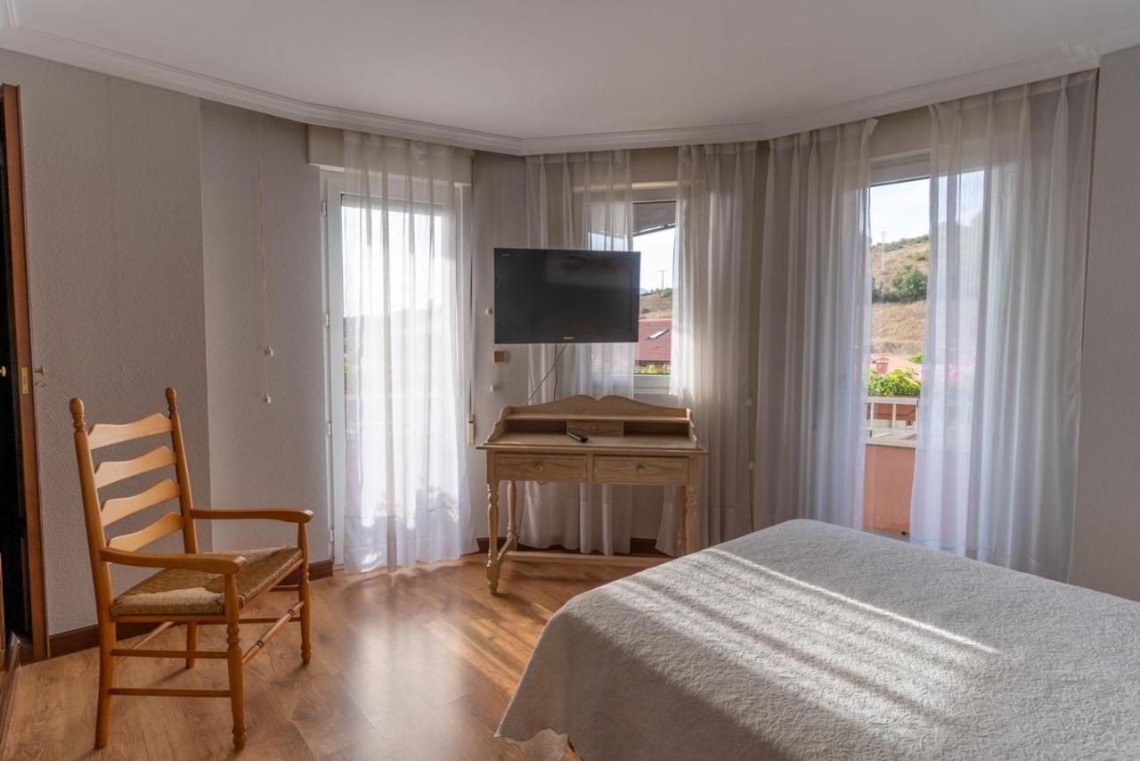 Hotel Rio Cea Puente Almuhey Eksteriør billede