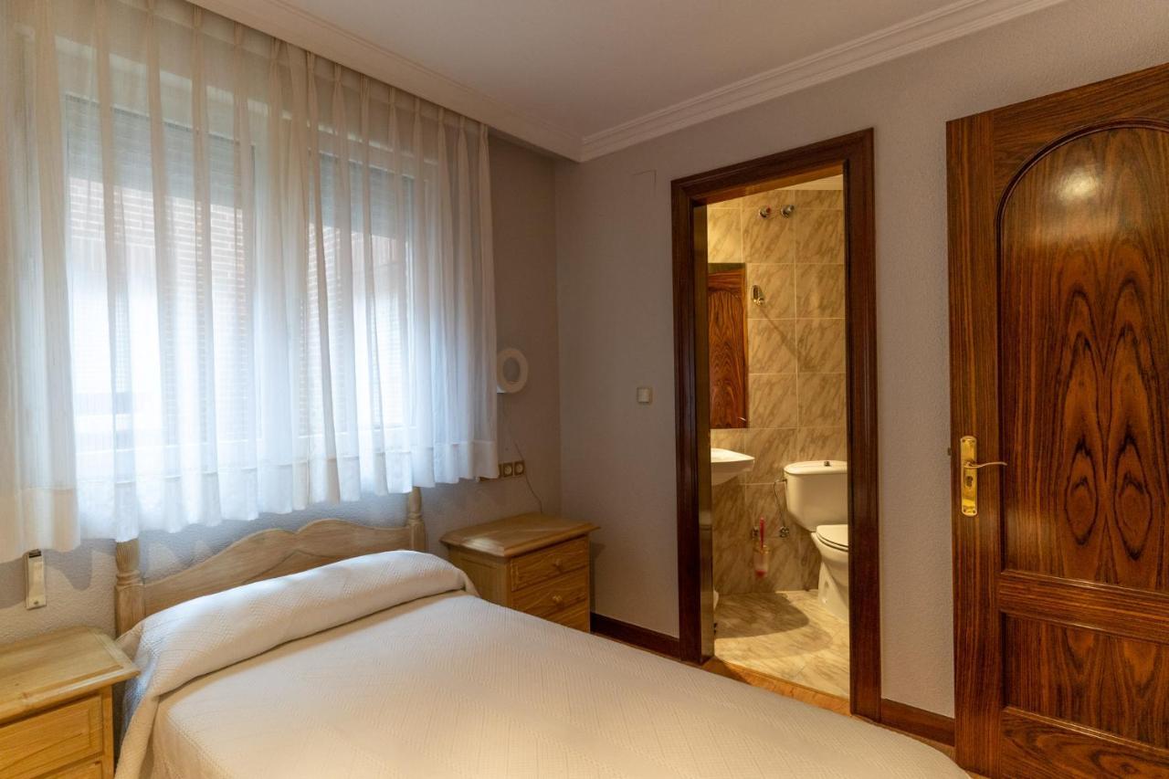 Hotel Rio Cea Puente Almuhey Eksteriør billede