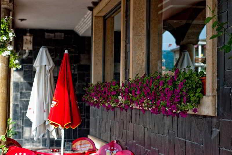 Hotel Rio Cea Puente Almuhey Eksteriør billede